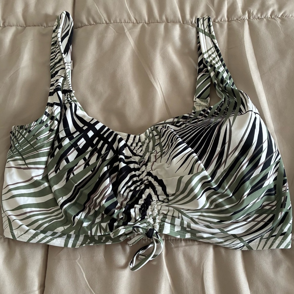Coco Reef Elegant Cream, Green, and Black Tankini Top